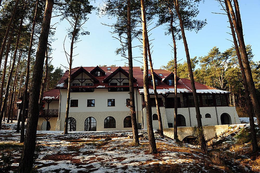 Hotel Kazimierski Zdroj Janowiec Extérieur photo